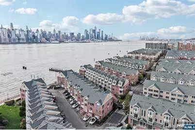 458 Buffalo Court 458 #458, West New York, NJ 07093 - Photo 44