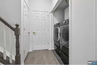 458 Buffalo Court 458 #458, West New York, NJ 07093 - Photo 36