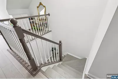 458 Buffalo Court 458 #458, West New York, NJ 07093 - Photo 34