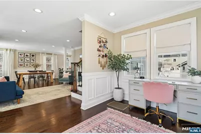 249 Ottawa Avenue, Hasbrouck Heights, NJ 07604 - Photo 4