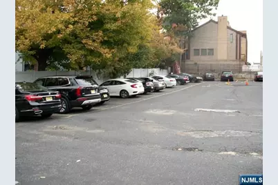 1605 John 121 #121, Fort Lee, NJ 07024 - Photo 4