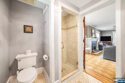 26 Daily Street, Nutley, NJ 07110 - Photo 8