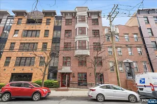 109 Harrison Street 300, Hoboken, NJ 07030 - Photo 24
