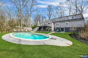 105 Apple Ridge Rd, Woodcliff Lake, NJ 07677 - Photo 42