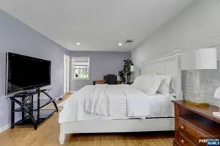 105 Apple Ridge Rd, Woodcliff Lake, NJ 07677 - Photo 32