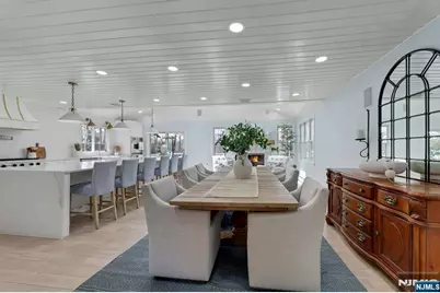 105 Apple Ridge Road, Woodcliff Lake, NJ 07677 - Photo 10