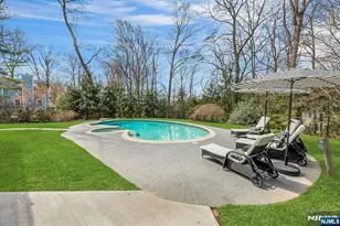 105 Apple Ridge Rd, Woodcliff Lake, NJ 07677 - Photo 2