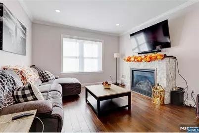 548 Monroe Street, Carlstadt, NJ 07072 - Photo 18