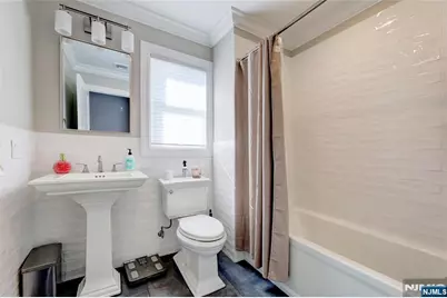 548 Monroe Street, Carlstadt, NJ 07072 - Photo 36