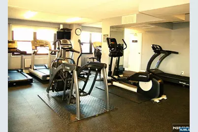 7855 Boulevard 1106 #1106, North Bergen, NJ 07047 - Photo 18