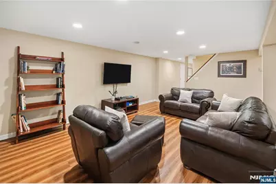 694 Blauvelt Drive, Oradell, NJ 07649 - Photo 30
