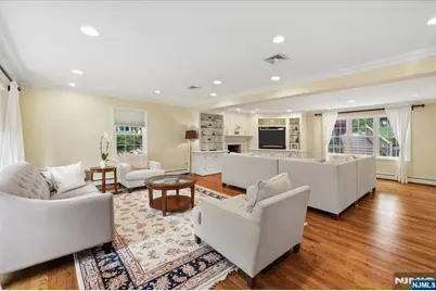 694 Blauvelt Drive, Oradell, NJ 07649 - Photo 8