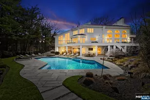 817 W Shore Dr, Kinnelon, NJ 07405 - Photo 2