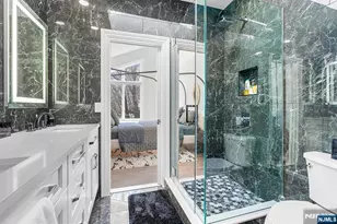 817 W Shore Dr, Kinnelon, NJ 07405 - Photo 30