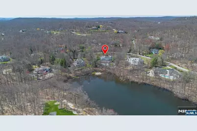817 W Shore Drive, Kinnelon, NJ 07405 - Photo 48