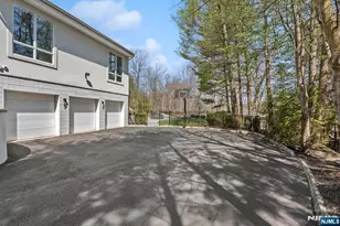 817 W Shore Dr, Kinnelon, NJ 07405 - Photo 46