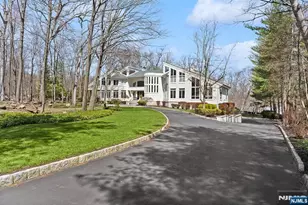 817 W Shore Dr, Kinnelon, NJ 07405 - Photo 4