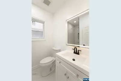 152 Washington Street, Lodi, NJ 07644 - Photo 8