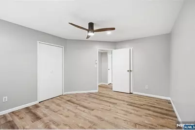 11 Morgan Lane 2A #2A, Bridgewater, NJ 08807 - Photo 4