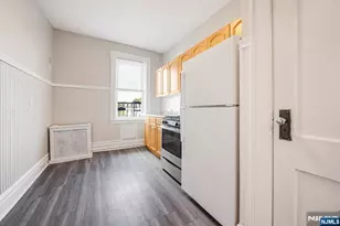 2 Washburn Pl 304, Caldwell, NJ 07006 - Photo 6