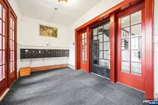 2 Washburn Pl 304, Caldwell, NJ 07006 - Photo 2