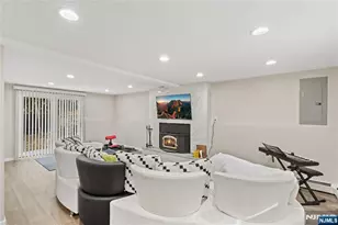 13 Hunters Ln, Andover Township, NJ 07821 - Photo 18