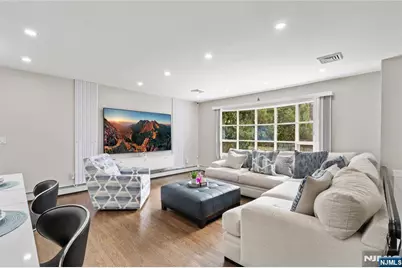 13 Hunters Lane, Andover Township, NJ 07821 - Photo 4