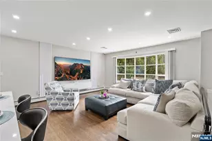 13 Hunters Ln, Andover Township, NJ 07821 - Photo 4