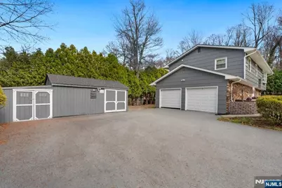 13 Hunters Lane, Andover Township, NJ 07821 - Photo 2