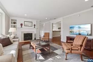 395 Frances Pl, Wyckoff Township, NJ 07481 - Photo 4