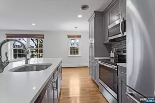 364 E Ridgewood Ave 6, Ridgewood, NJ 07450 - Photo 14