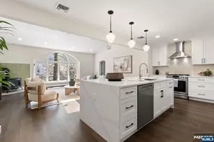 519 Summit St, Ridgewood, NJ 07450 - Photo 6