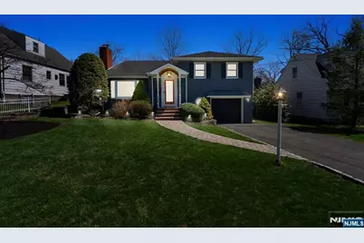 519 Summit Street, Ridgewood, NJ 07450 - Photo 2