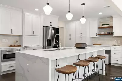 519 Summit Street, Ridgewood, NJ 07450 - Photo 10