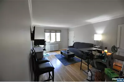 135 E Clinton 4A #4A, Bergenfield, NJ 07621 - Photo 2