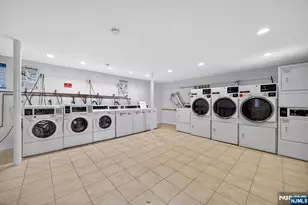 243 Johnson Ave L4, Hackensack, NJ 07601 - Photo 20