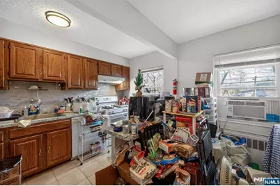 243 Johnson Avenue L4 #L4, Hackensack, NJ 07601 - Photo 4