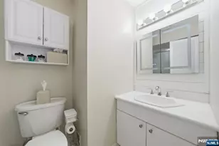 166 Sandcastle Key, Secaucus, NJ 07094 - Photo 20