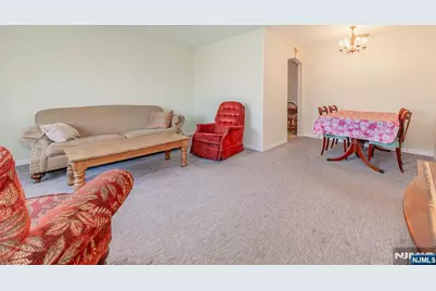 71 Hobart Avenue, Rutherford, NJ 07070 - Photo 6