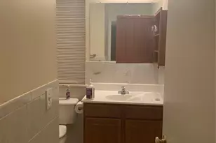 25 Holland St, Newark, NJ 07103 - Photo 8