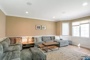 103 Ivy Ln, River Vale Township, NJ 07675 - Photo 8