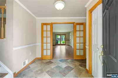 18 Dogwood Court, Westwood, NJ 07675 - Photo 6