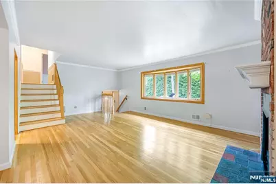 18 Dogwood Court, Westwood, NJ 07675 - Photo 10