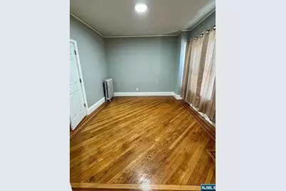 57 Maolis Avenue Floor 2 #Floor 2, Bloomfield, NJ 07003 - Photo 4