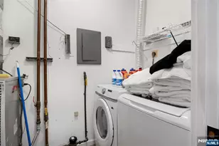 300 Gorge Road 36, Cliffside Park, NJ 07010 - Photo 16