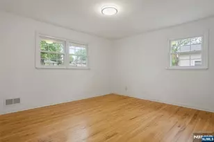 263 Genesee Ave, Englewood, NJ 07631 - Photo 18