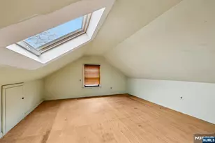 971 Garrison Ave, Teaneck Township, NJ 07666 - Photo 32