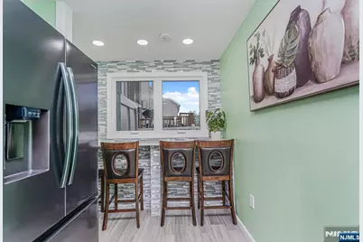 389 Madeline Avenue, Garfield, NJ 07026 - Photo 14