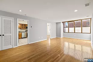 319 Gorge Road 6, Cliffside Park, NJ 07010 - Photo 4