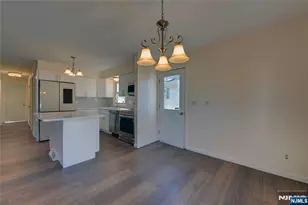 90 Dewey, Bloomfield, NJ 07003 - Photo 4